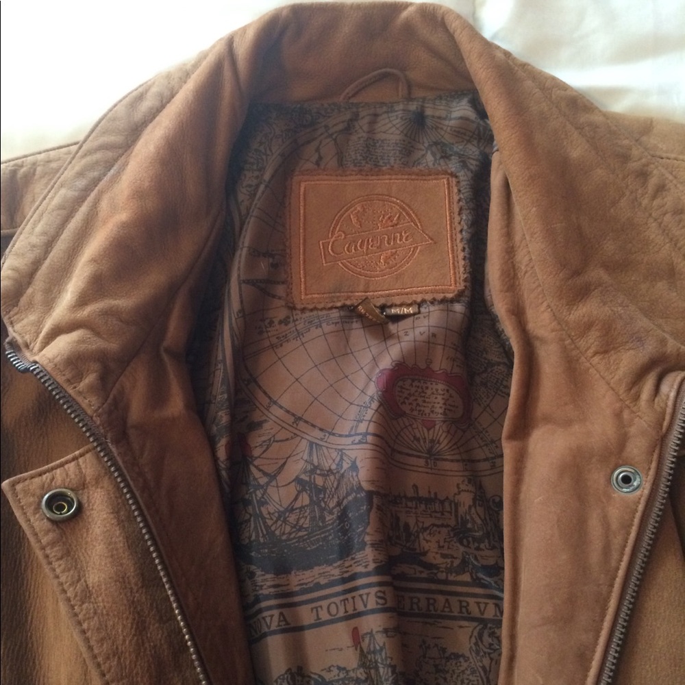 VINTAGE Cayenne 💯 Leather Ladies Bomber Jacket